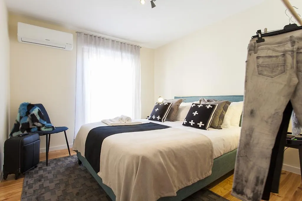 Joivy Graca Deluxe Apartments Lisbon Portugal