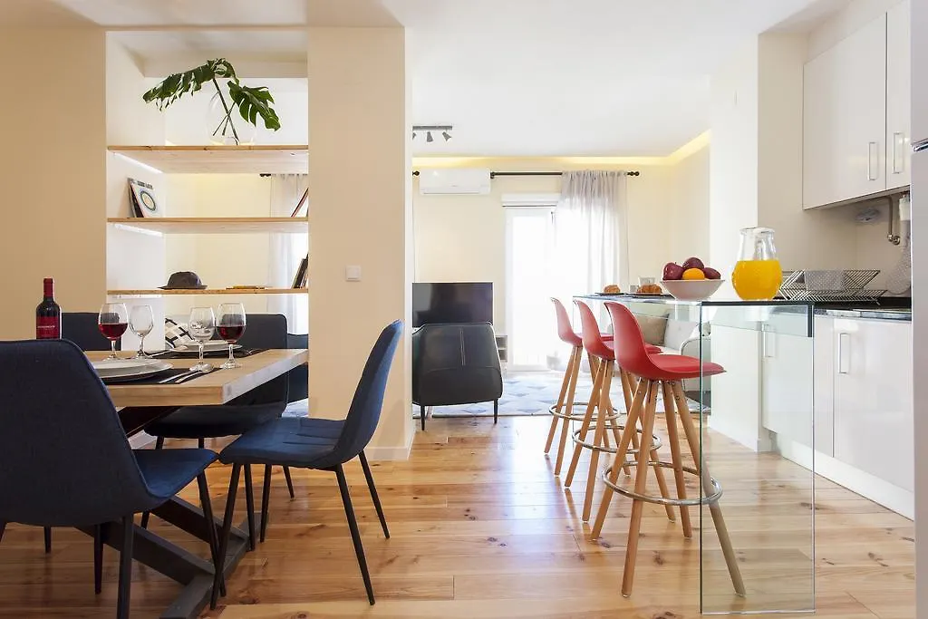 Joivy Graca Deluxe Apartments Lisbon