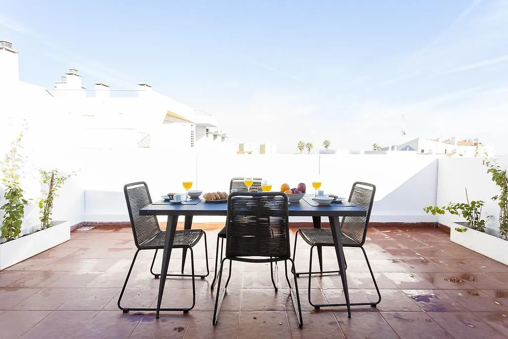 Joivy Graca Deluxe Apartments Lisbon 0*,